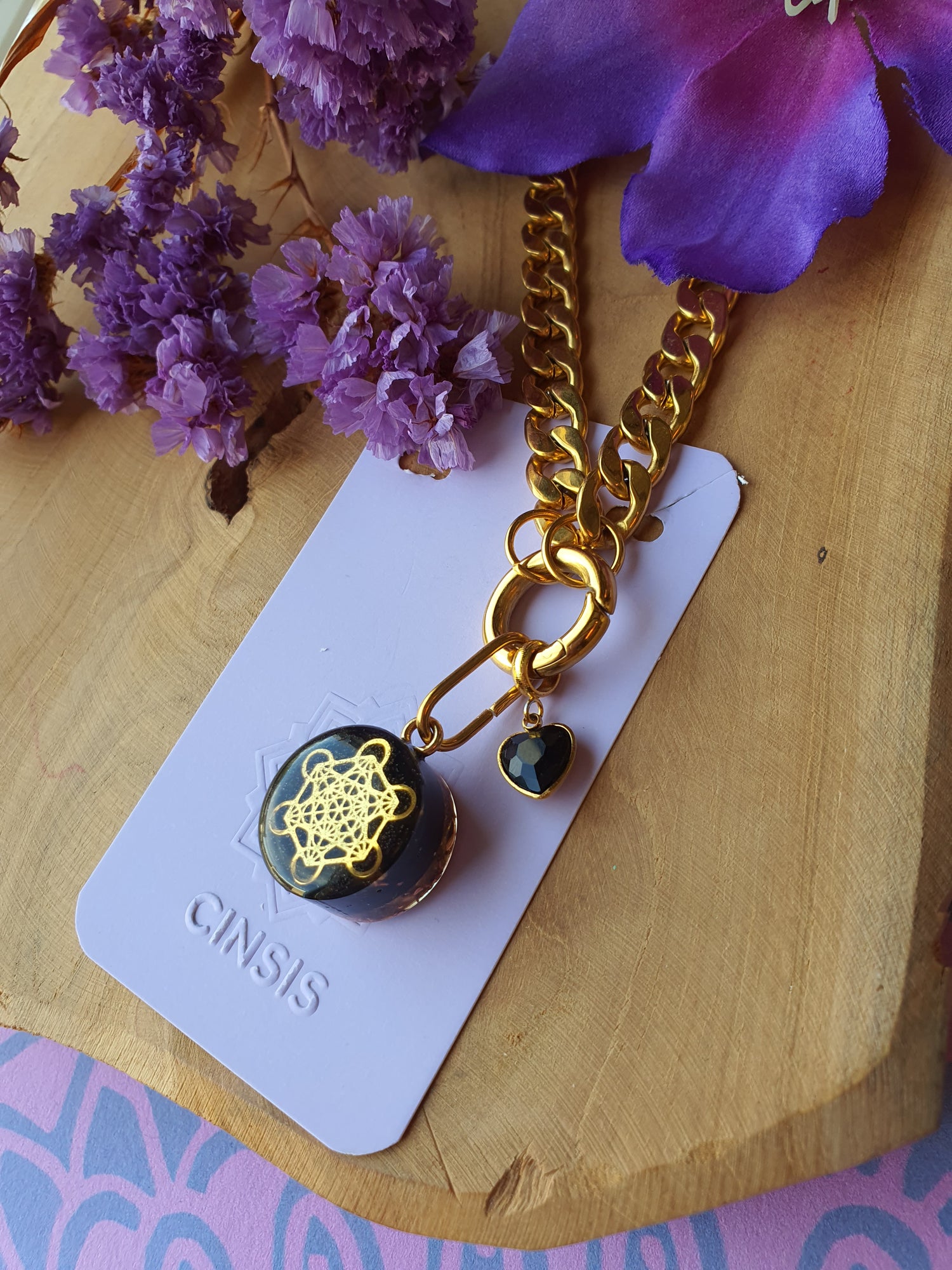 Cinsis Orgonite mix: orgonite Hanger 2 in 1 + RVS Goud ketting nr 3016
