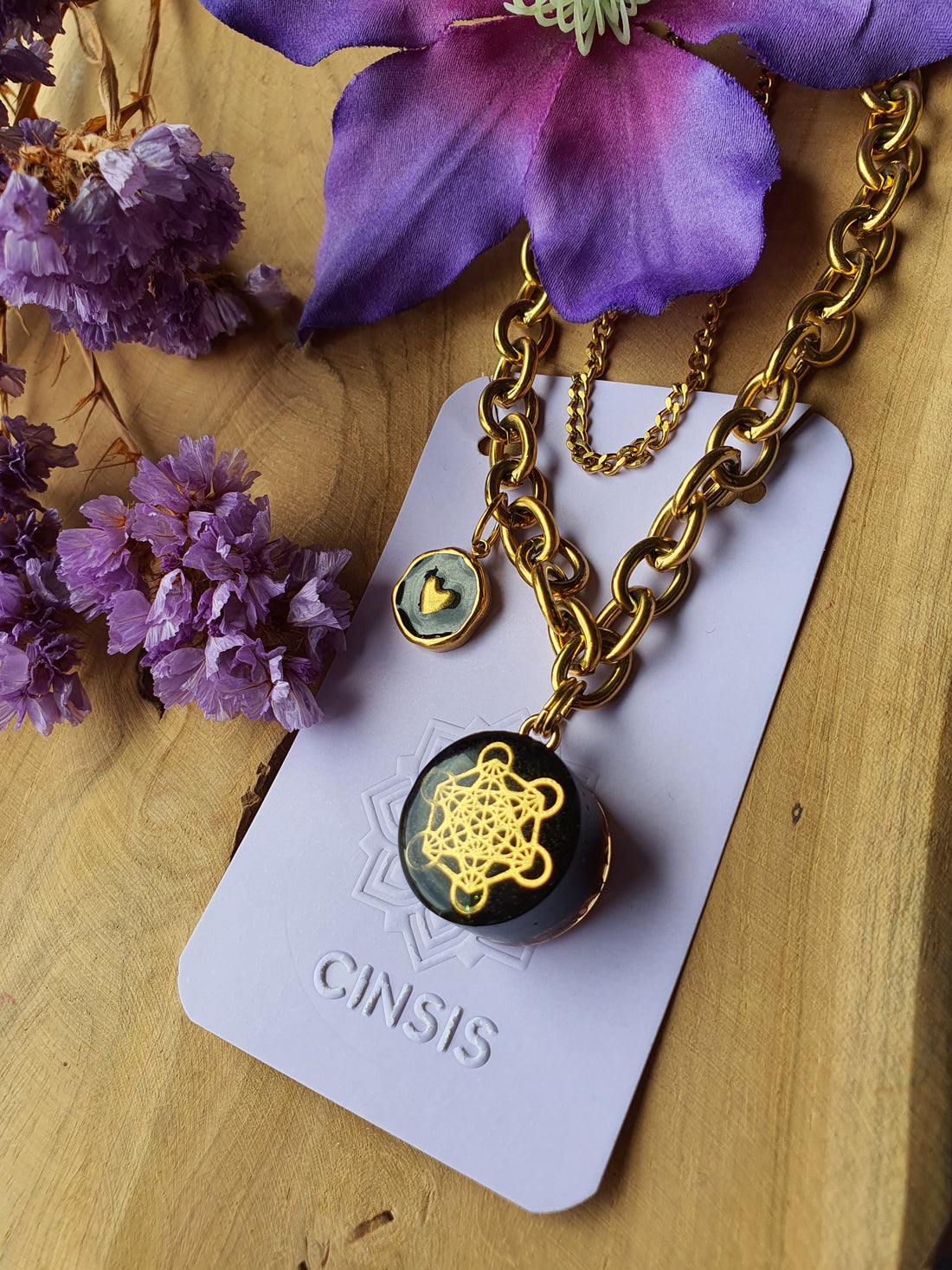 Cinsis Orgonite mix: orgonite Hanger + RVS Goud ketting nr 3019