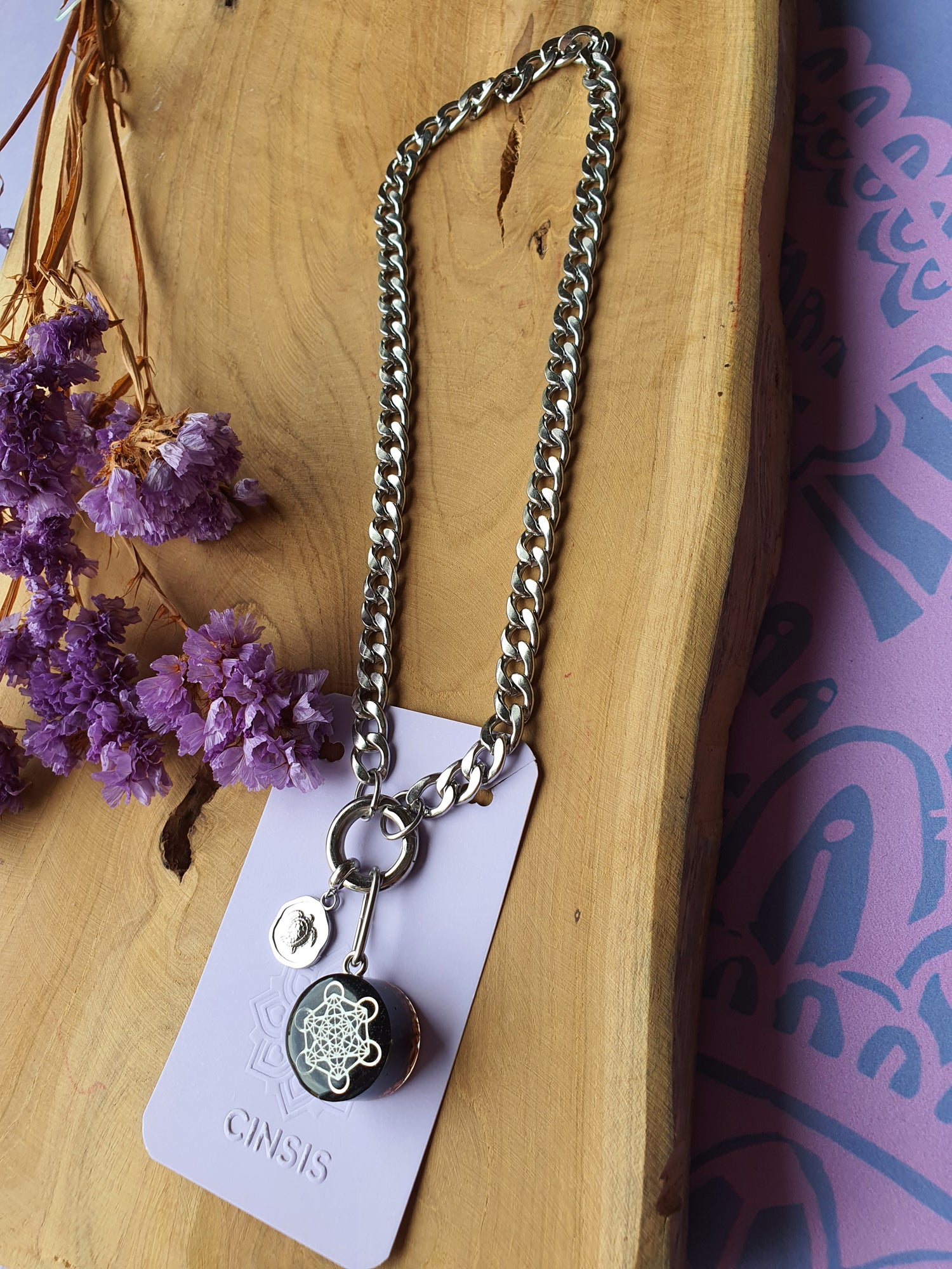 Cinsis Orgonite mix: orgonite Hanger 2 in 1 + RVS Zilver ketting nr 3018