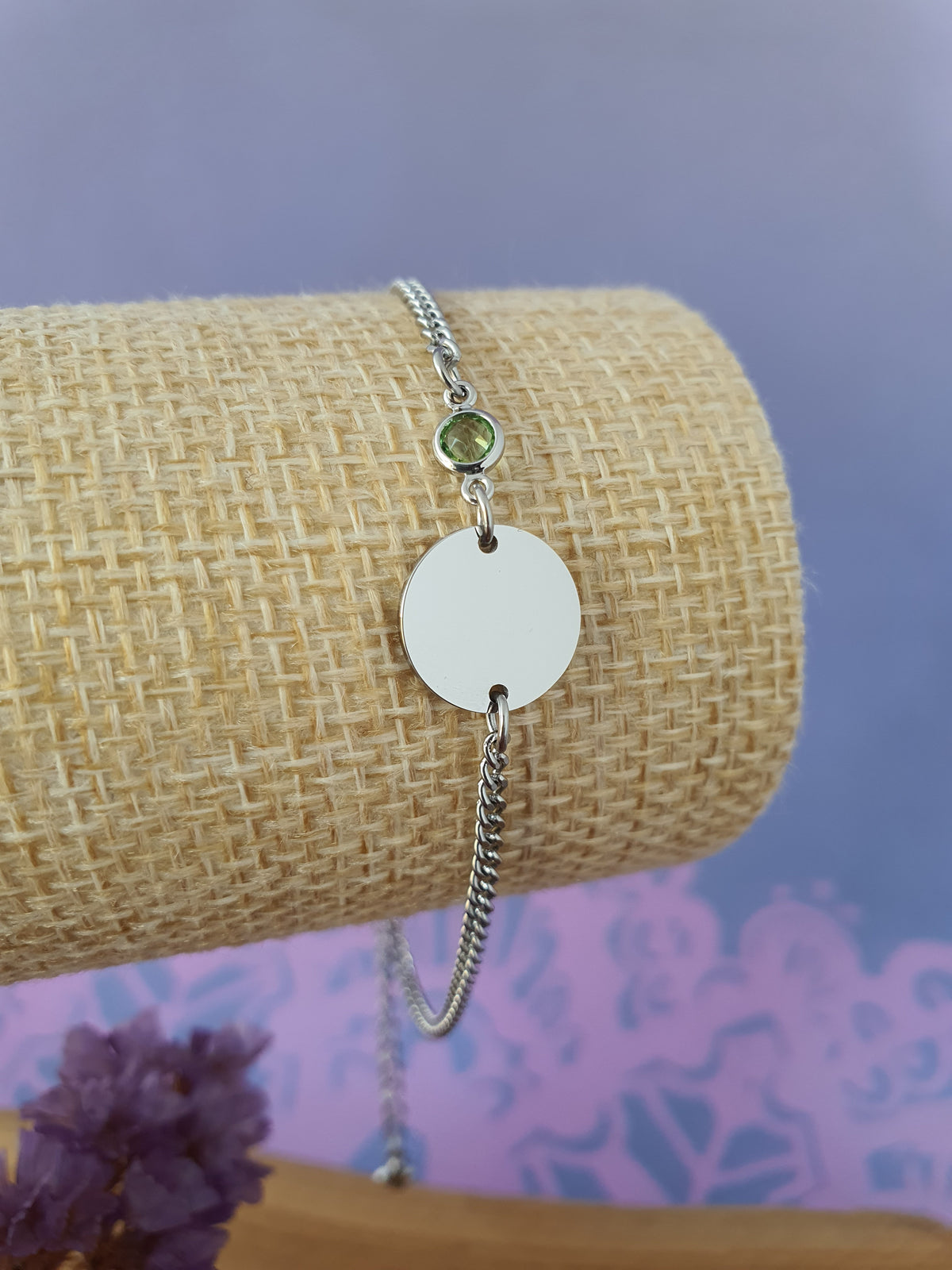 RVS_Zilver_gepersonaliseerde_Graveerbare_Armband_met_Geboortesteen_Augustus