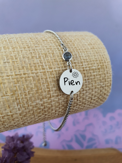 RVS gepersonaliseerde Graveerbare Armband met Geboortesteen December met gegraveerde vrije tekst voorbeeld