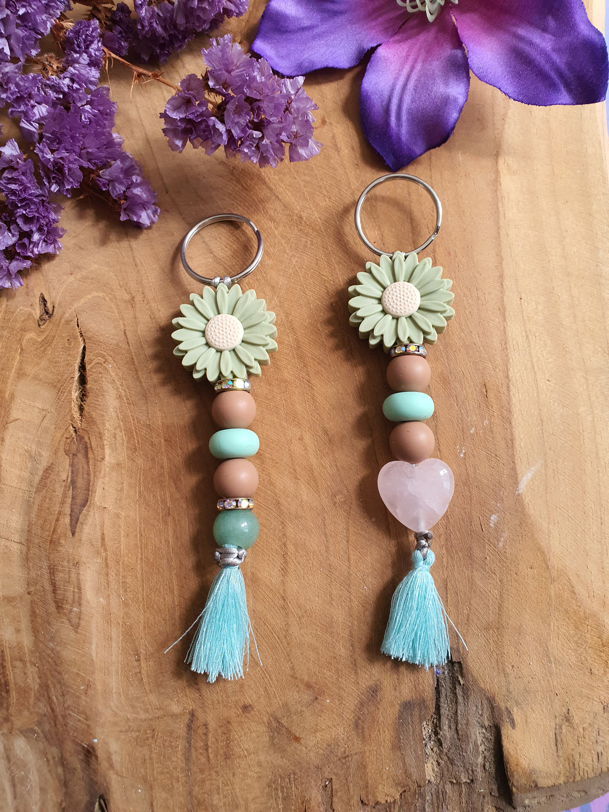 Sleutelhanger / Tassenhanger Bloem met Edelsteen (15)