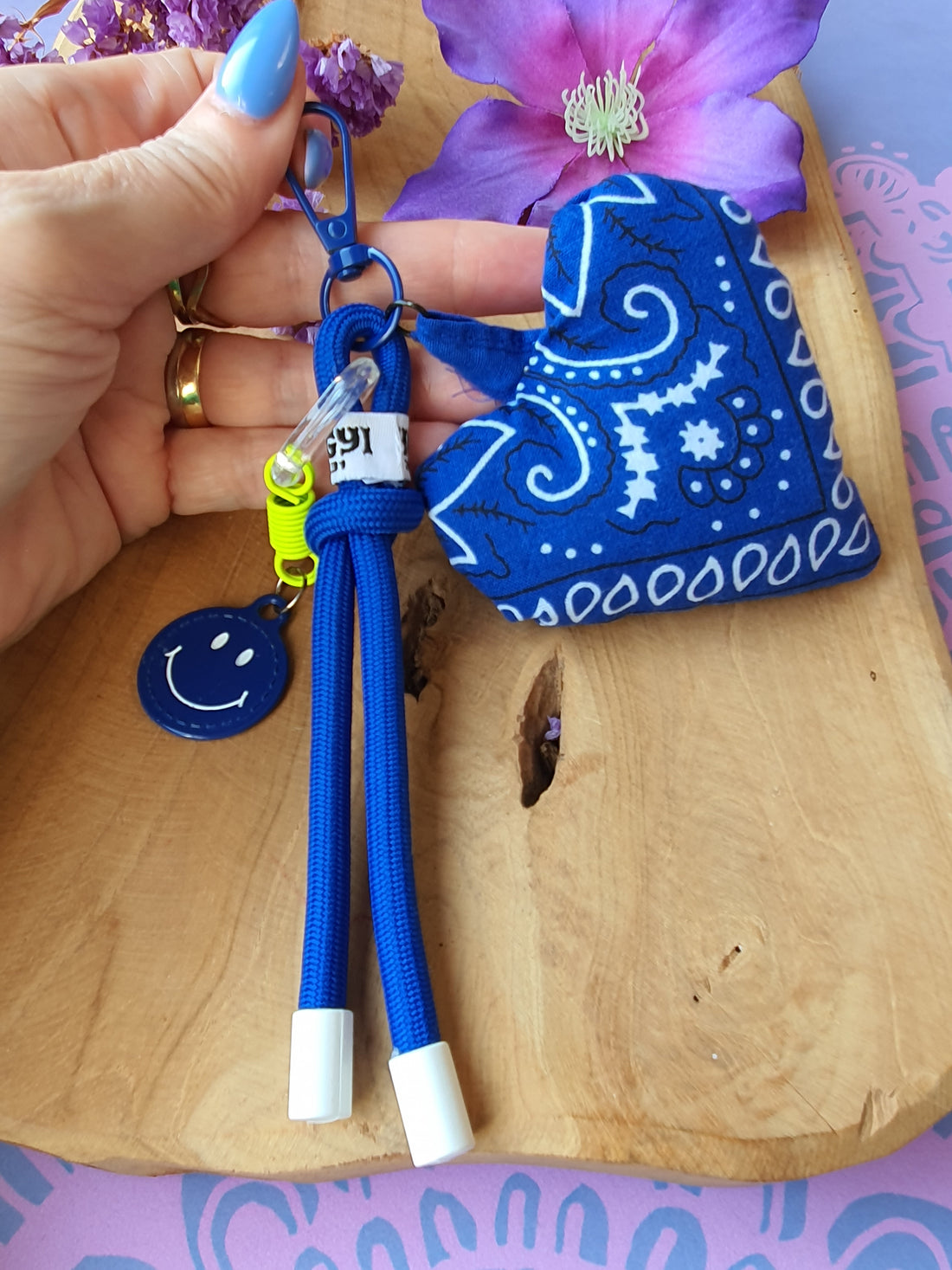 Sleutelhanger tassenhanger bandana hart d blauw