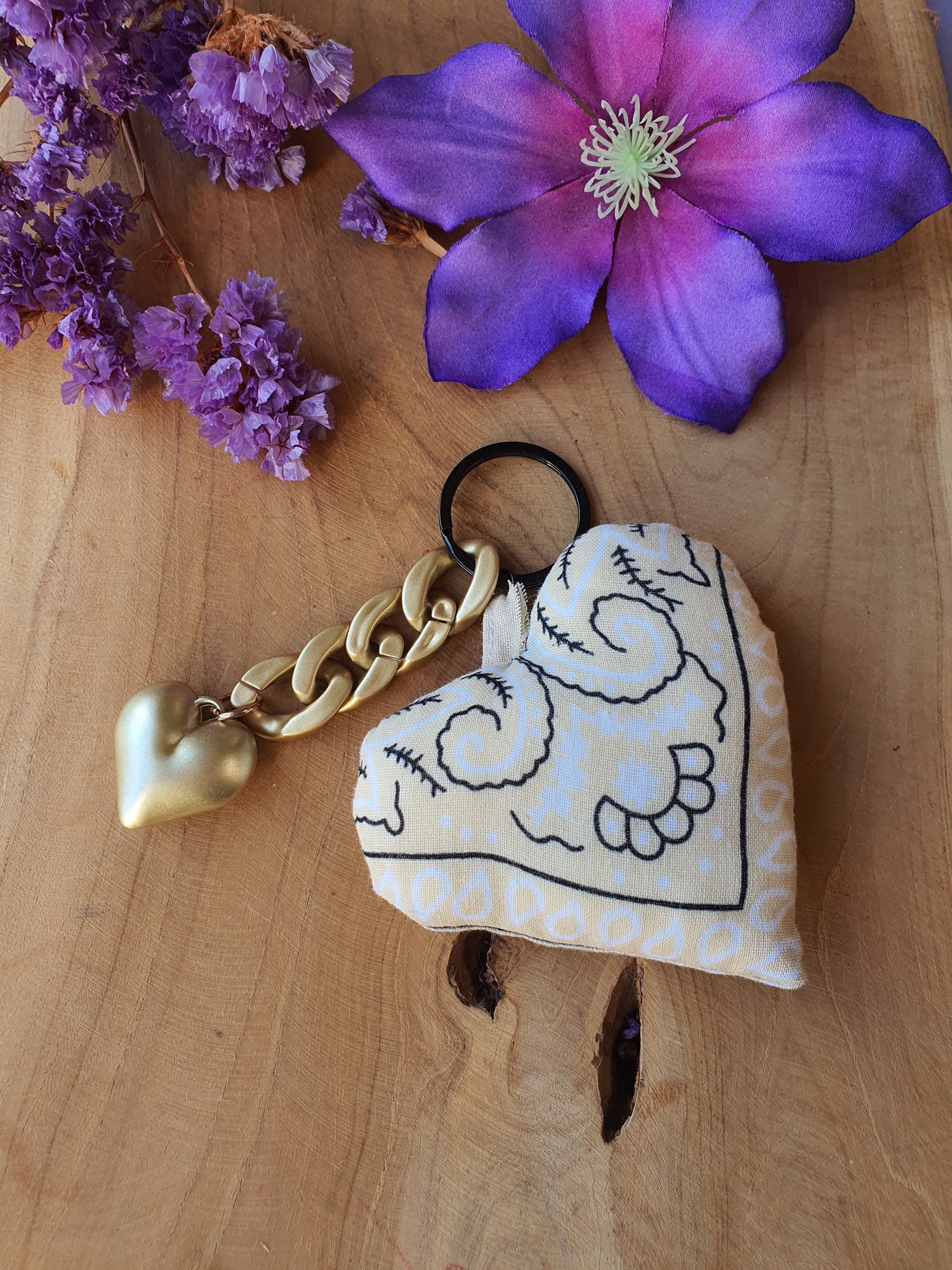 Sleutelhanger tassenhanger bandana hart goud
