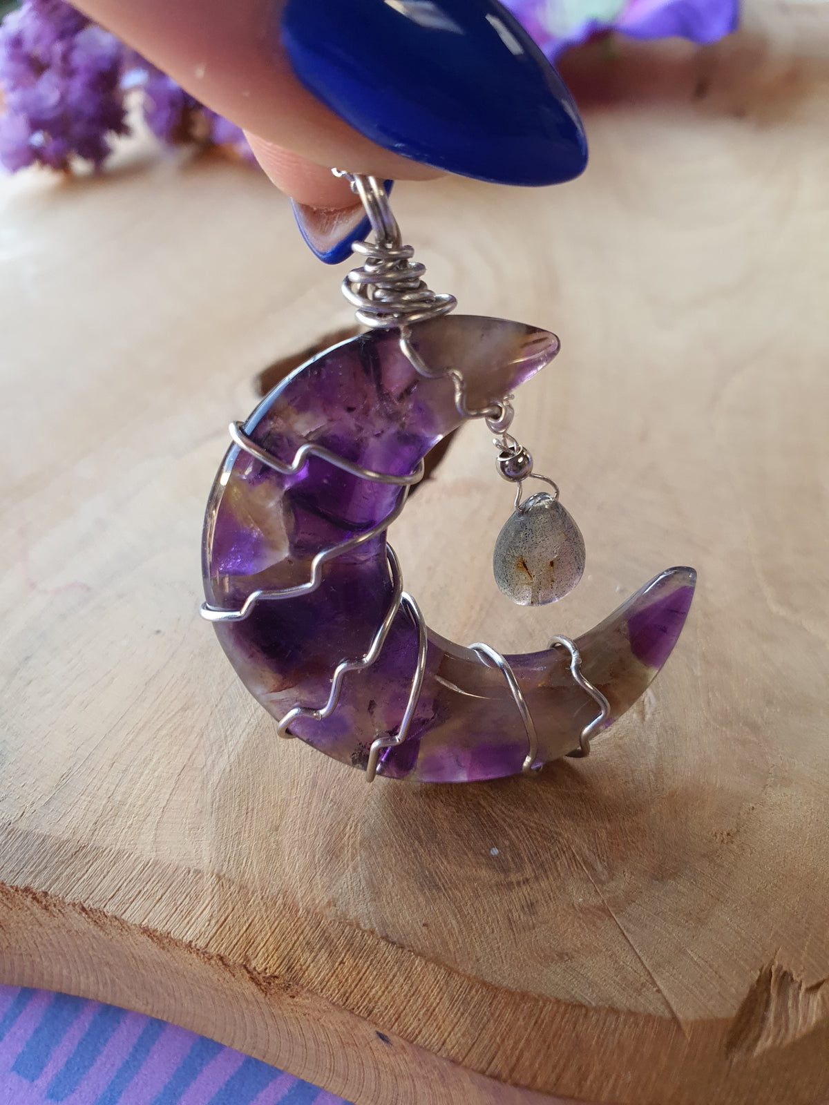 Wire Wrapped Amethist Maan hanger met teardrop Labradoriet handgemaakt