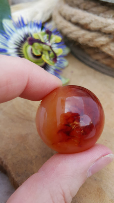 Carneool Bol  +/-  3 cm (nr 3)