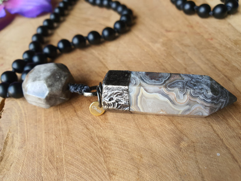 Edelstenen Mala Onyx met Edelsteenhanger Mexicaanse / Crazy Lace Agaat punt &