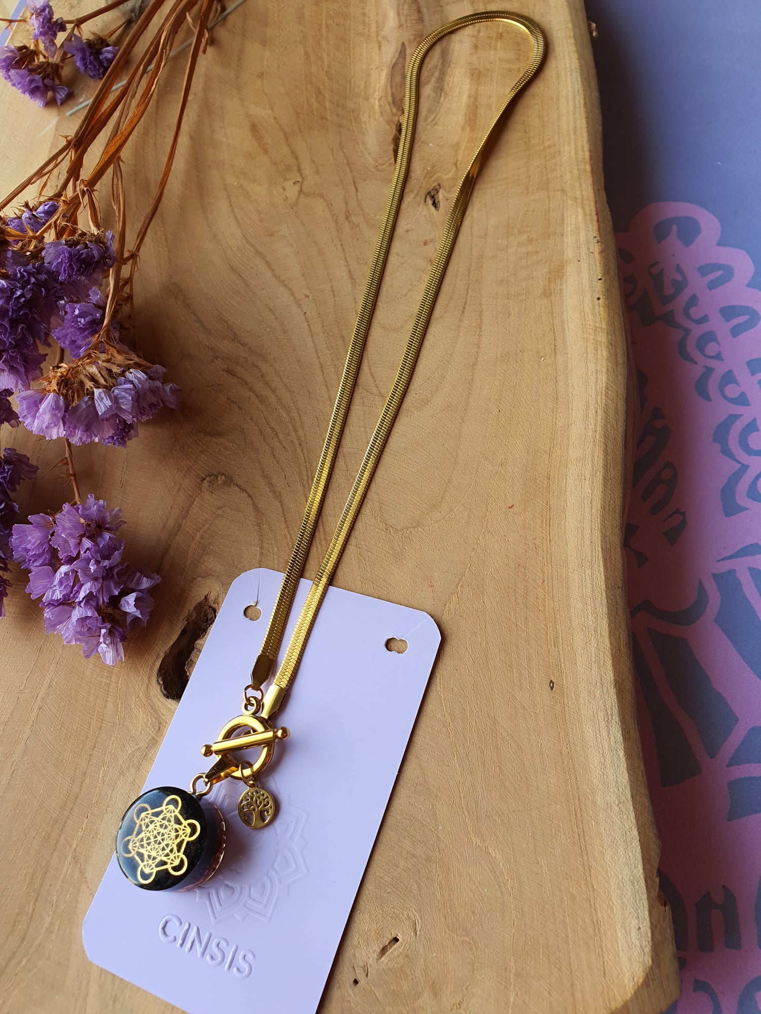 Cinsis Orgonite mix: orgonite Hanger 2 in 1 + RVS Goud ketting nr 3015